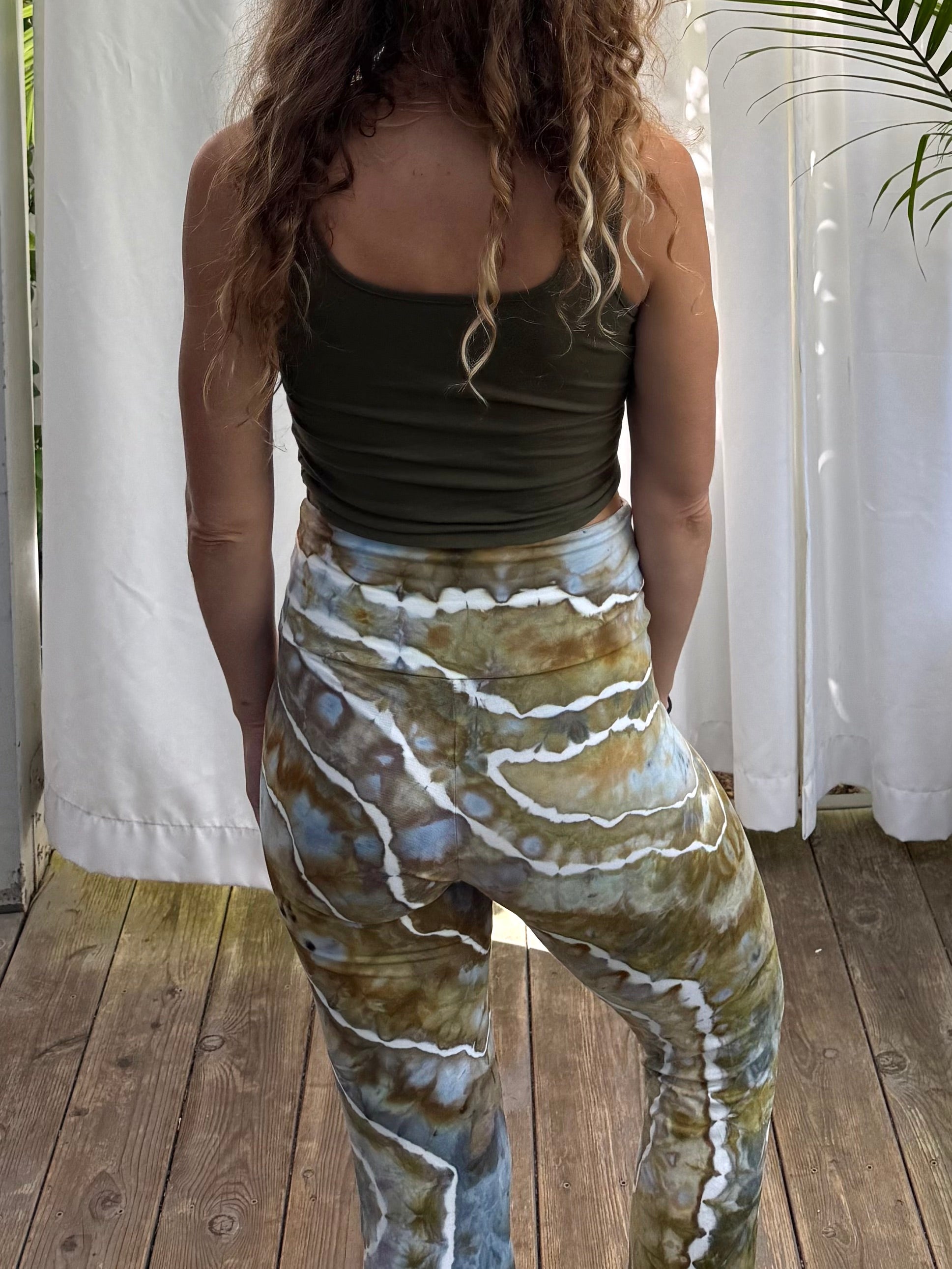 Medium Yoga Pants