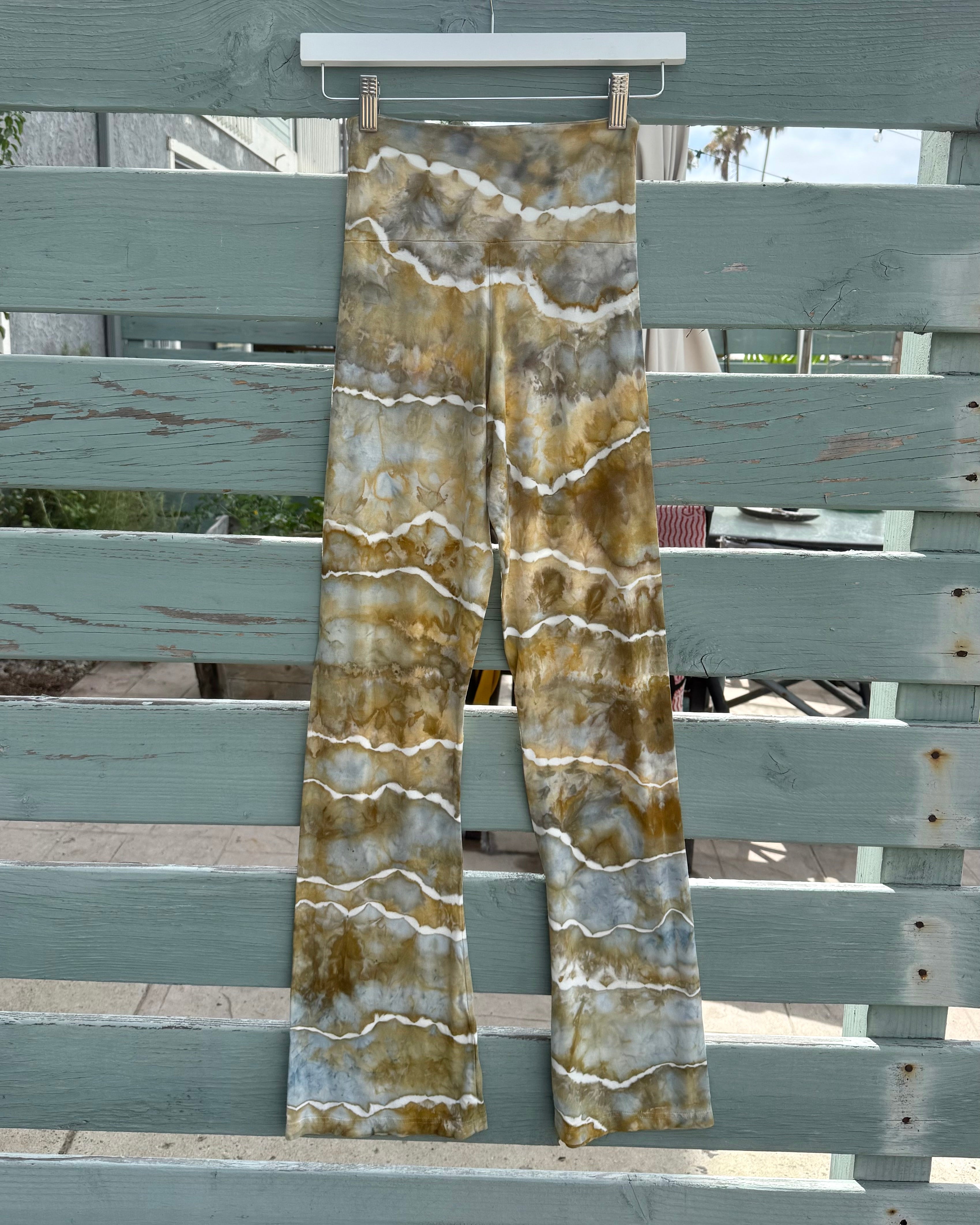 Sandstone Yoga Pants (S)