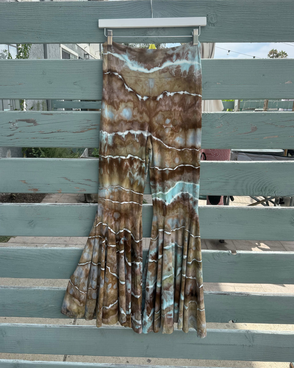 Medium Flare Pants