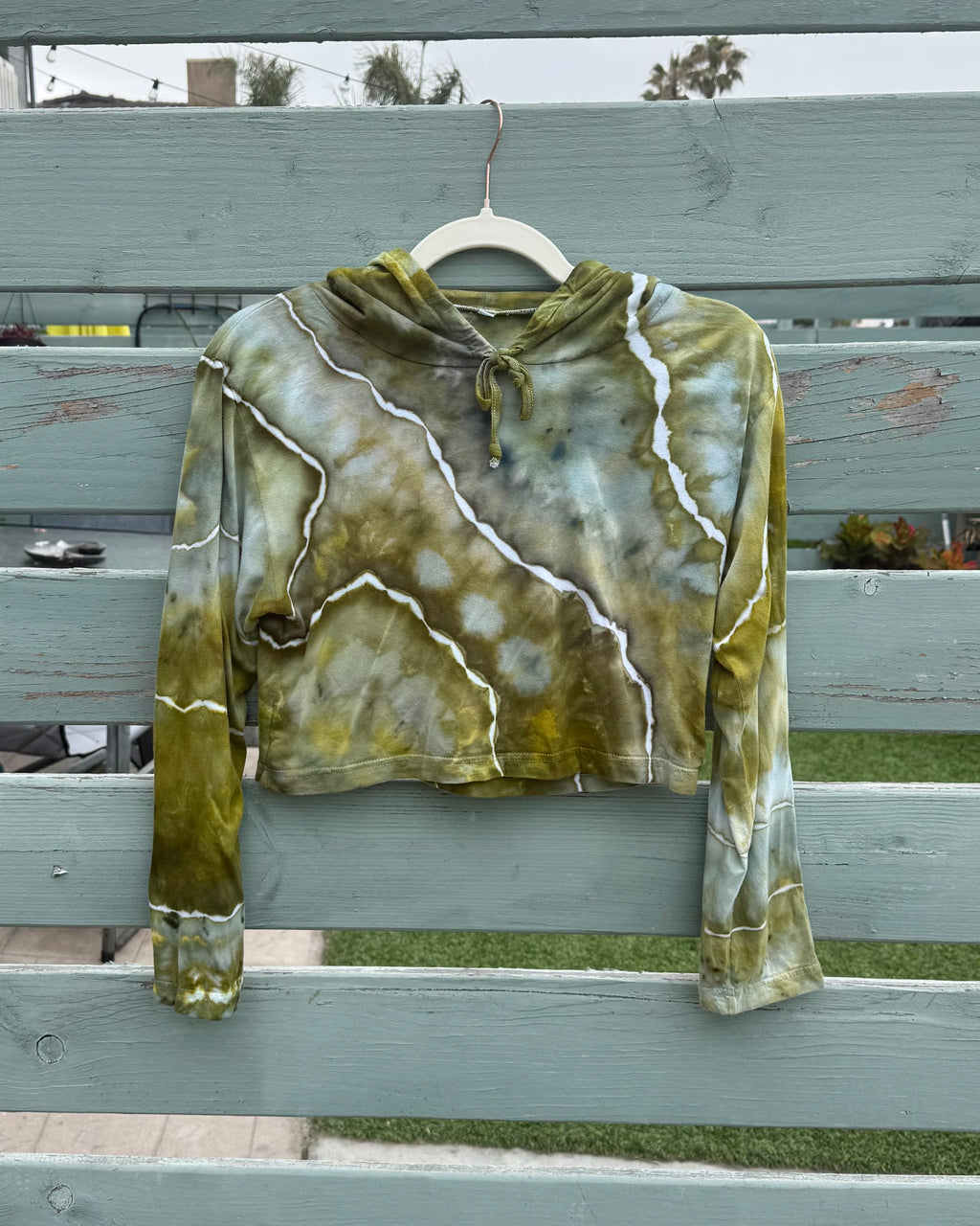 Serpentine Hooded Crop Top (S)
