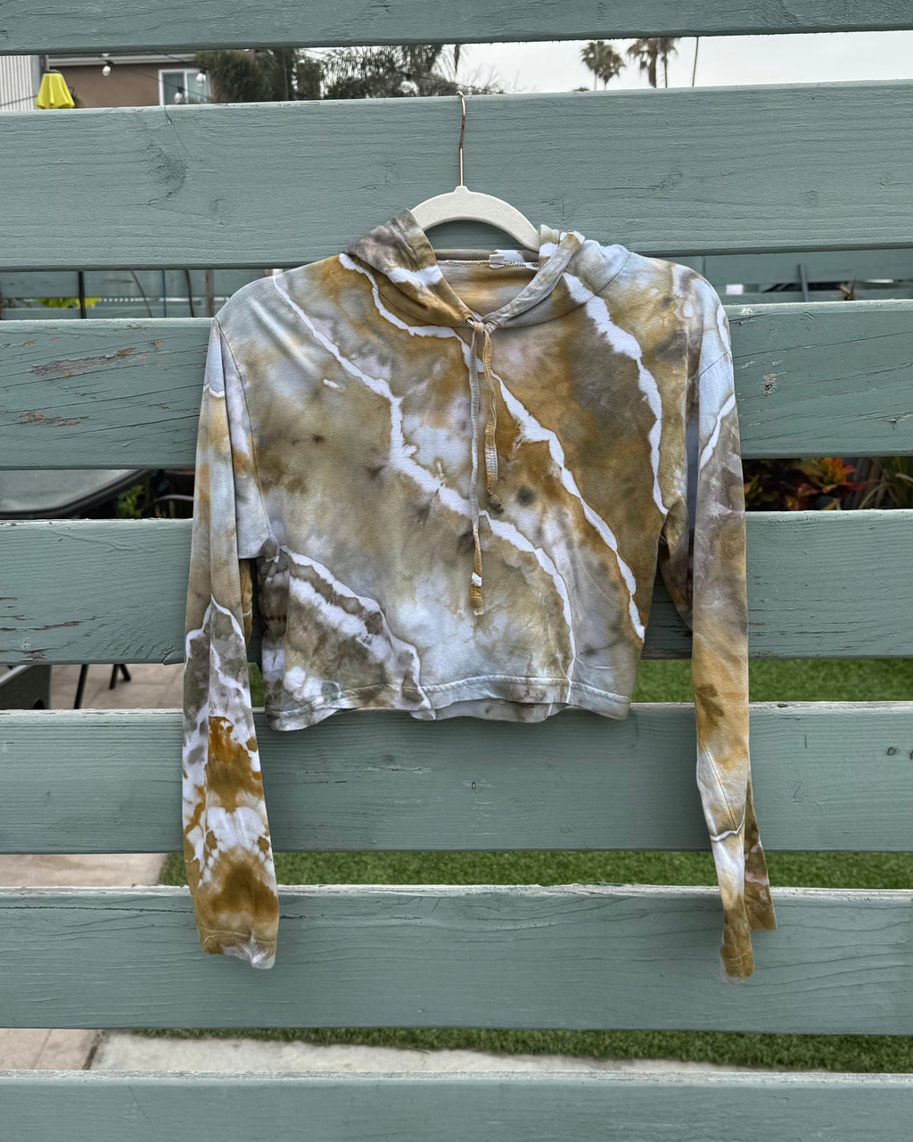 Sandstone Hooded Crop Top (M)