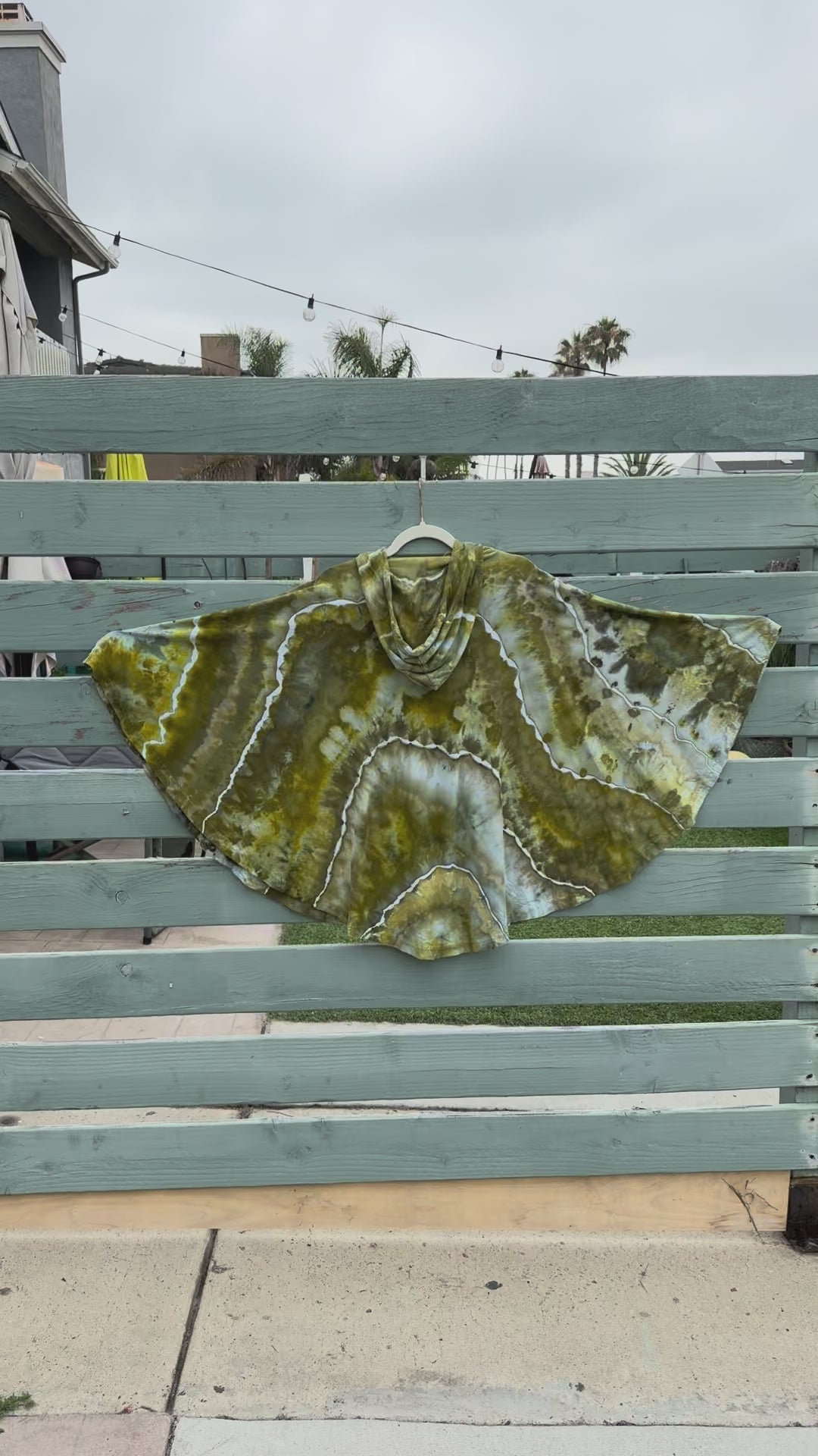 Serpentine Poncho (OS)